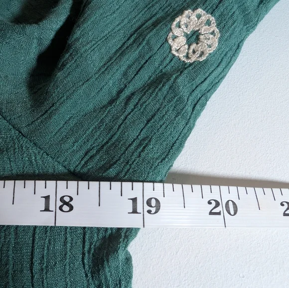 Figueroa & Flower Chic  Embroidered Maxi Dress Size L - Picture 6 of 7